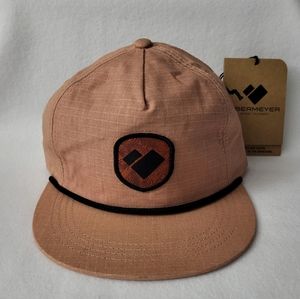 Obermeyer Captain Snapback Patch Hat Trucker Cap Rouge NWT